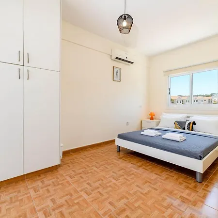 Nireas Seaview Villa Protaras